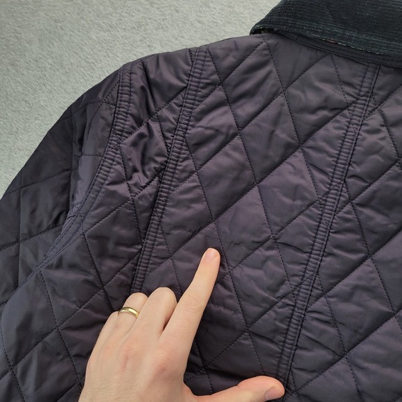 Barbour Annandale Ladies Quilted Jacket Navy Blue Floral Size US 4 UK 8 - Picture 10 of 12